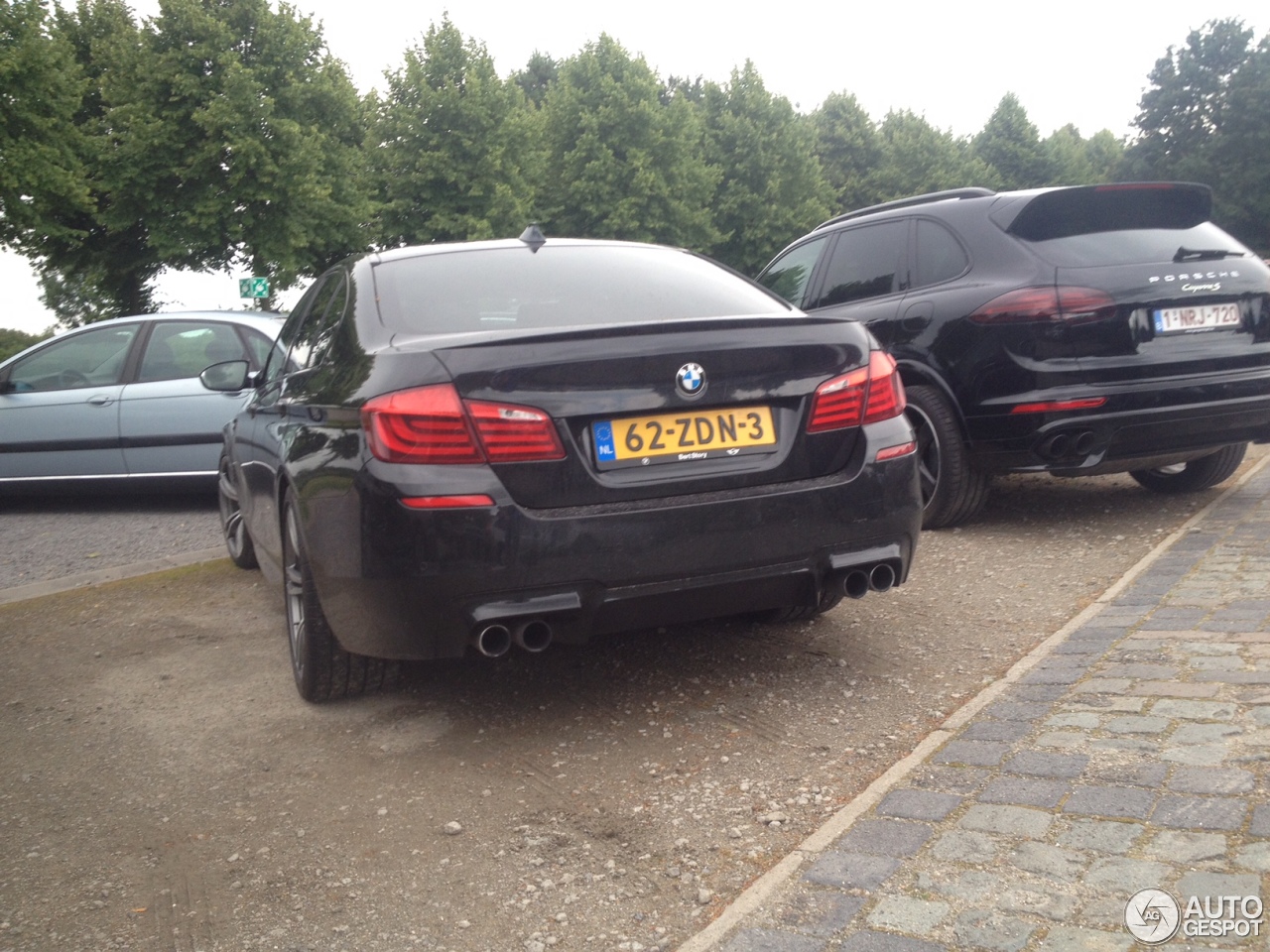 BMW M5 F10 2011