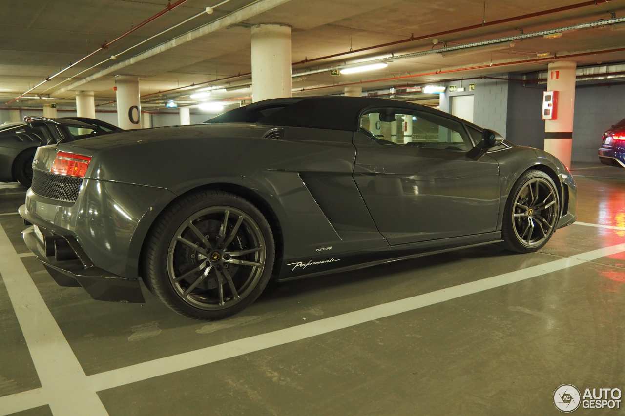 Lamborghini Gallardo LP570-4 Spyder Performante