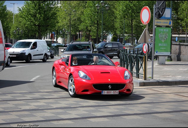 Ferrari California