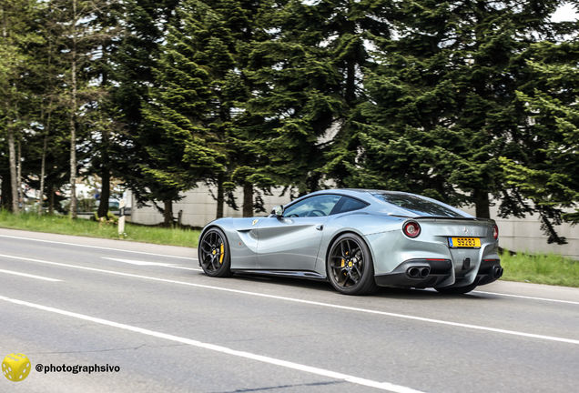 Ferrari F12berlinetta Novitec Rosso