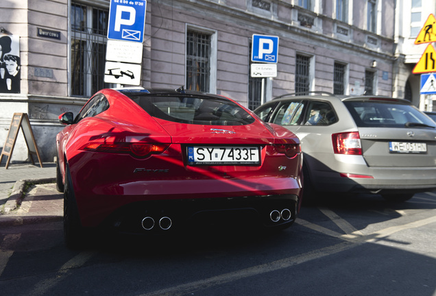 Jaguar F-TYPE R Coupé