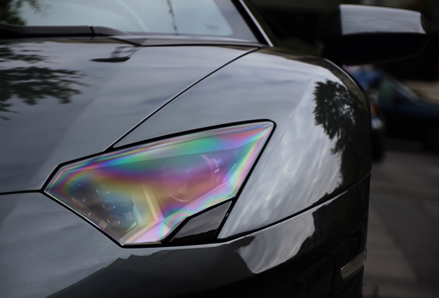 Lamborghini Aventador LP700-4 Roadster