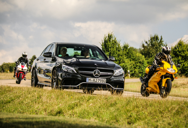 Mercedes-AMG C 63 S W205