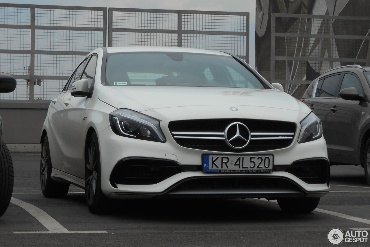 Mercedes-AMG A 45 W176 2015