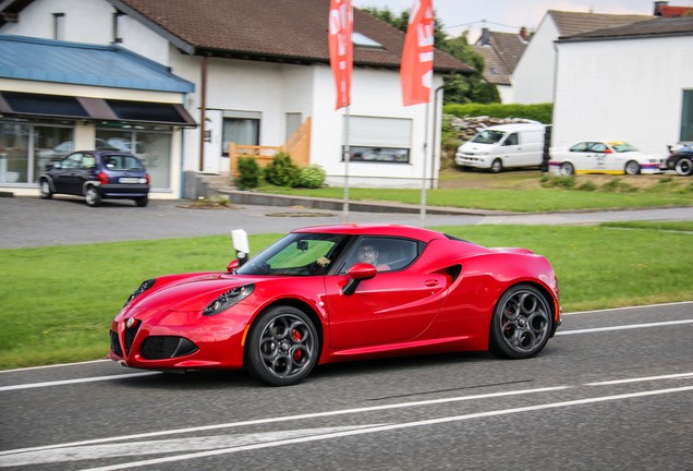 Alfa Romeo 4C Coupé