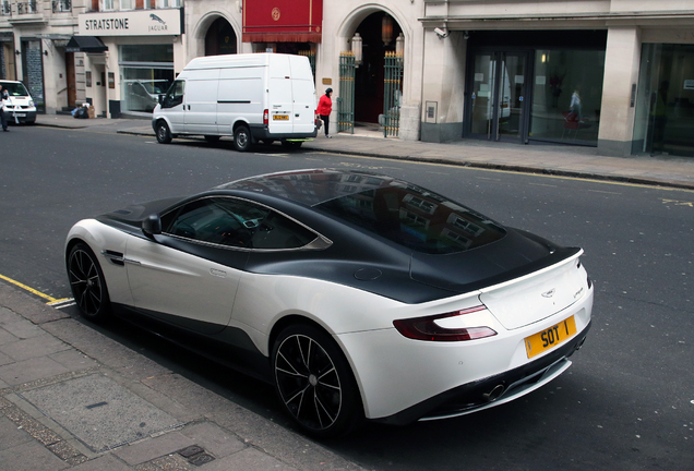 Aston Martin Vanquish 2013