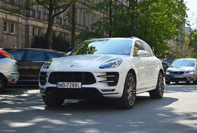 Porsche 95B Macan Turbo