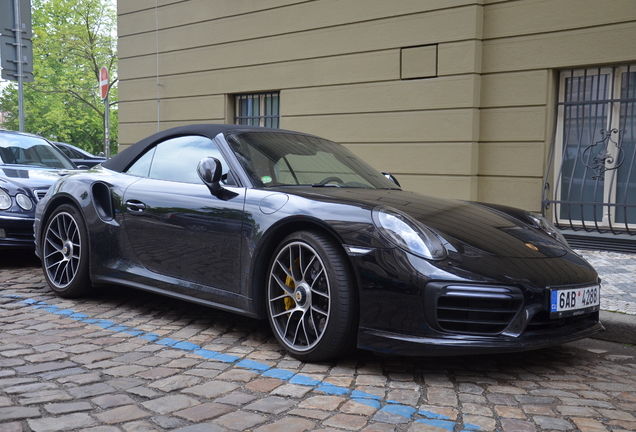 Porsche 991 Turbo S Cabriolet MkII