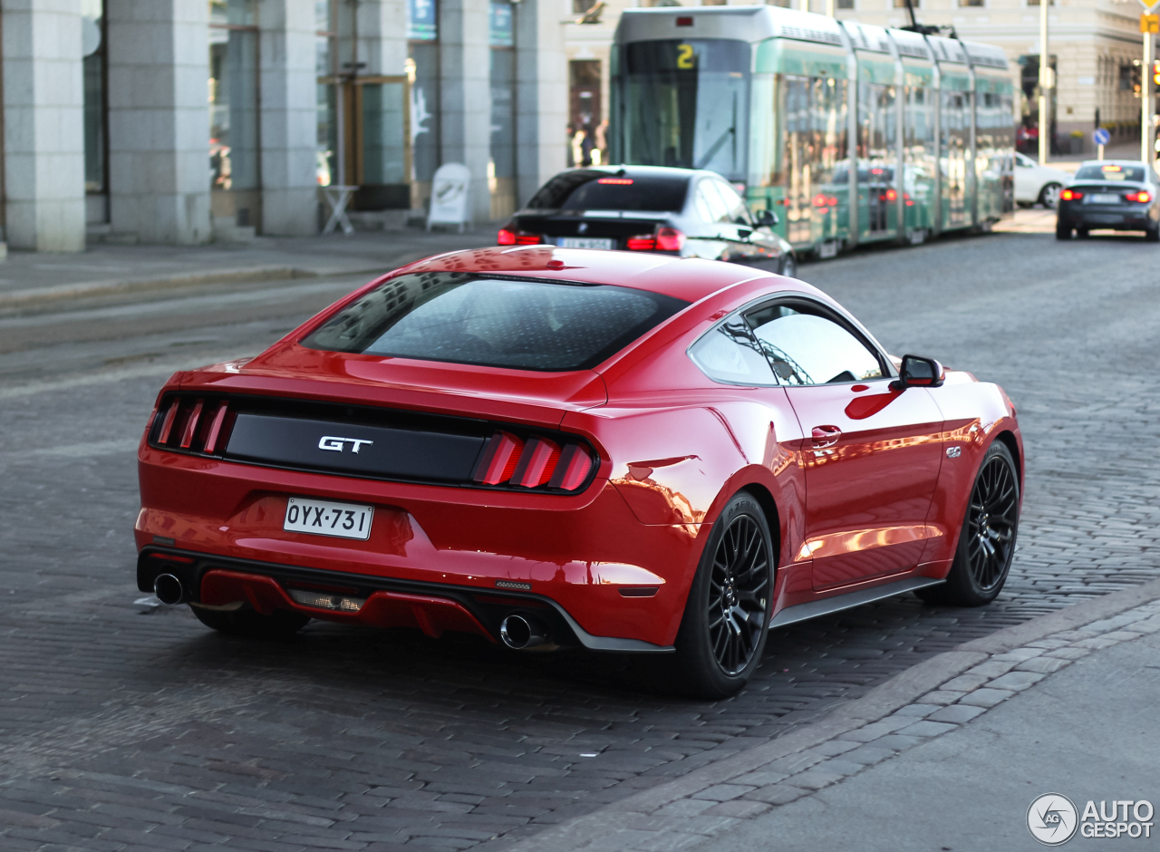 Ford Mustang GT 2015