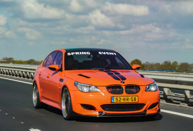 BMW M5 E60 2005