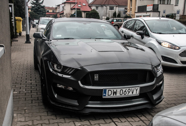 Ford Mustang Shelby GT350 2015