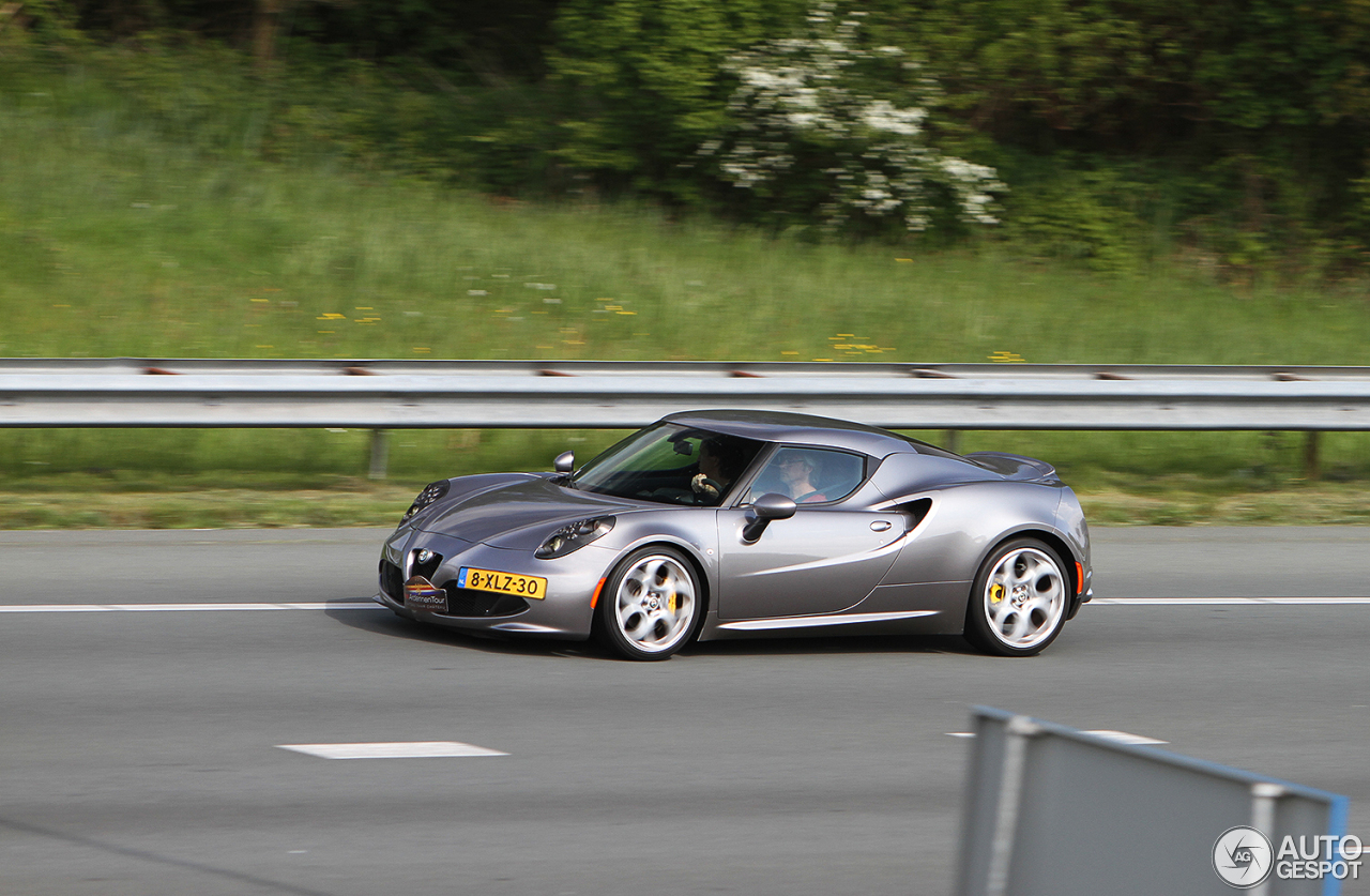 Alfa Romeo 4C Coupé