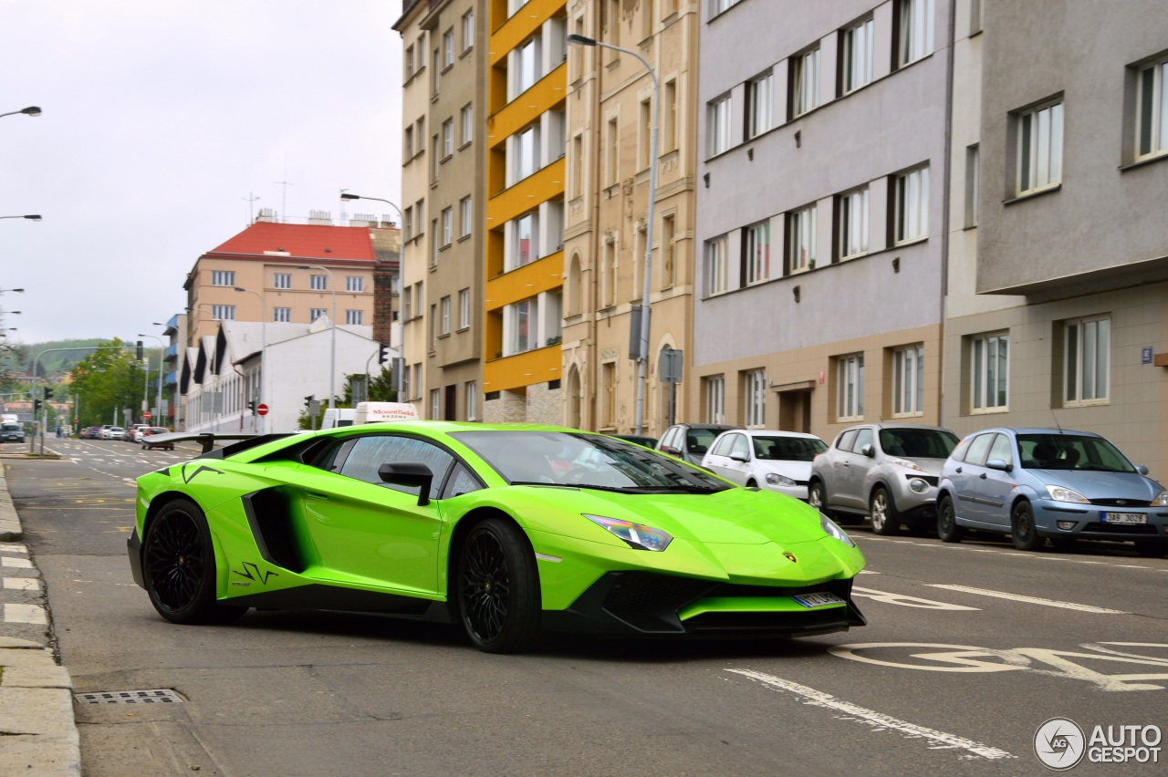 Lamborghini Aventador LP750-4 SuperVeloce