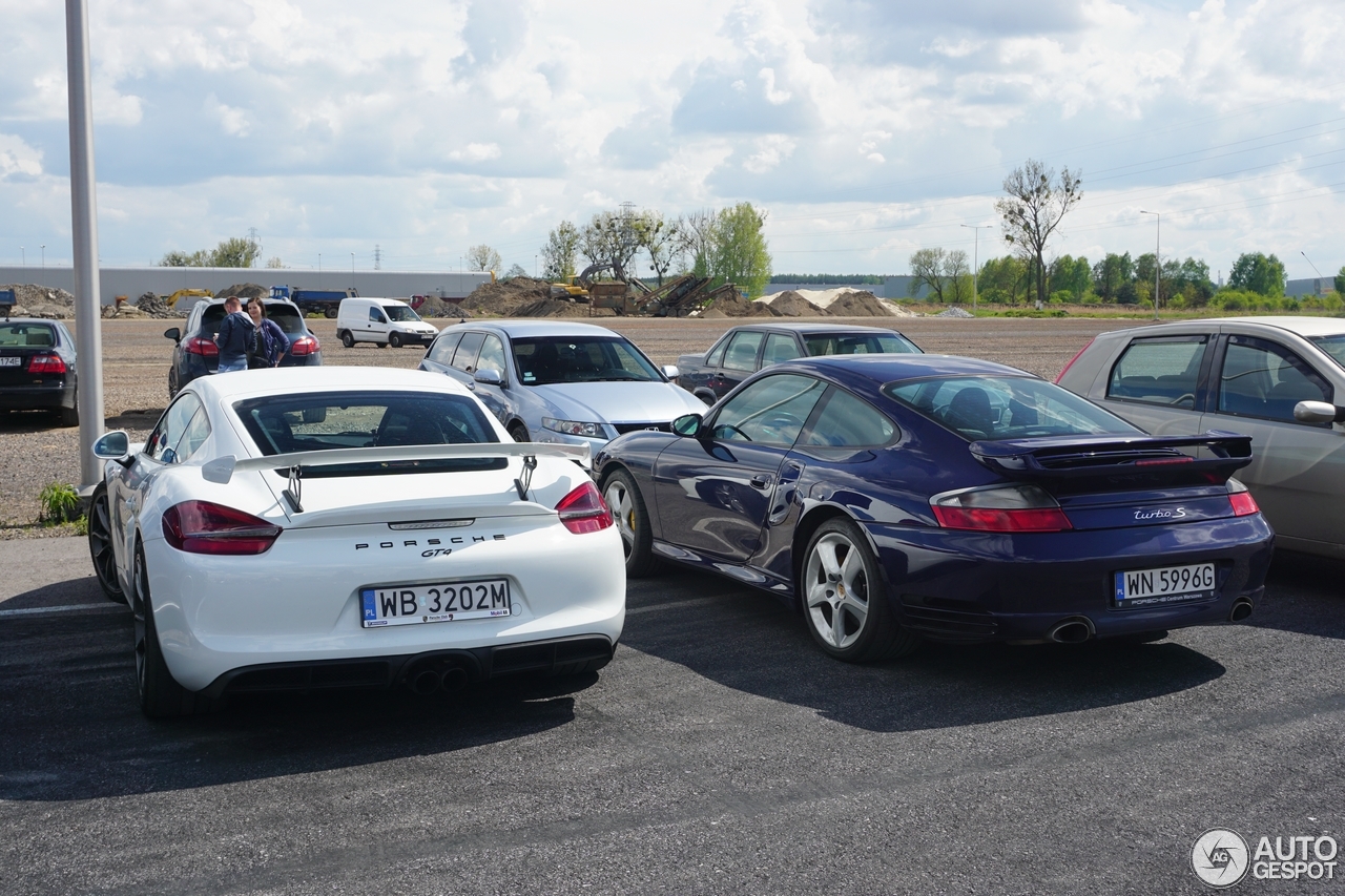 Porsche 981 Cayman GT4