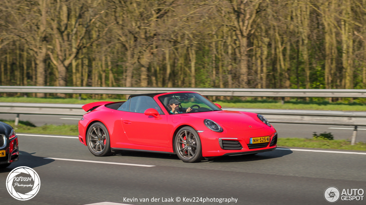 Porsche 991 Carrera 4S Cabriolet MkII