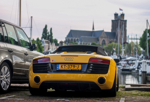 Audi R8 V10 Spyder 2013