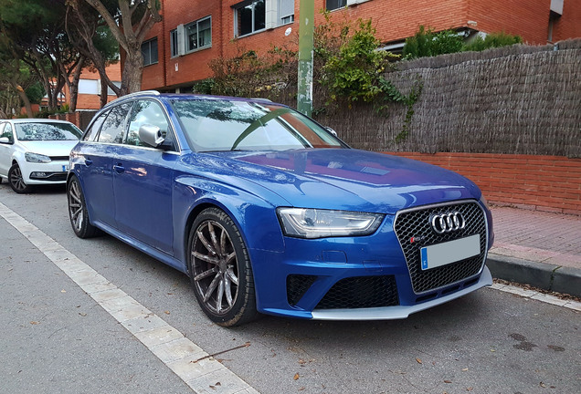 Audi RS4 Avant B8