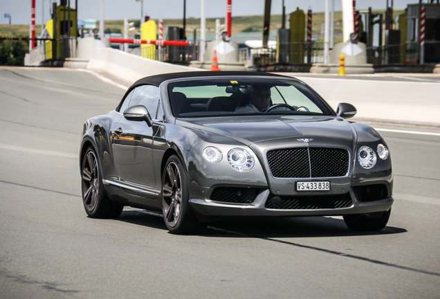 Bentley Continental GTC V8