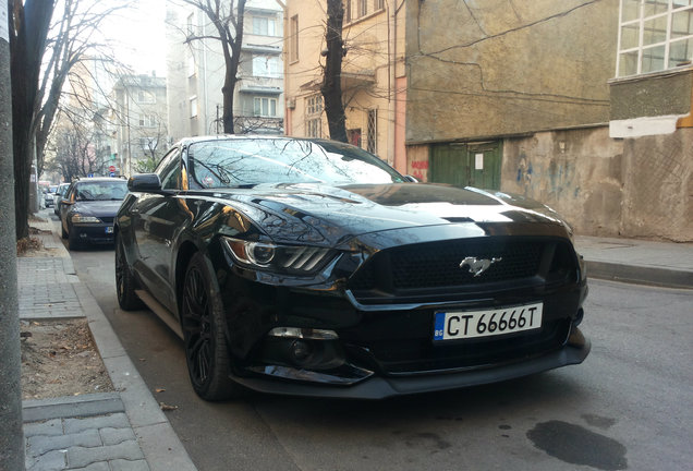 Ford Mustang GT 2015