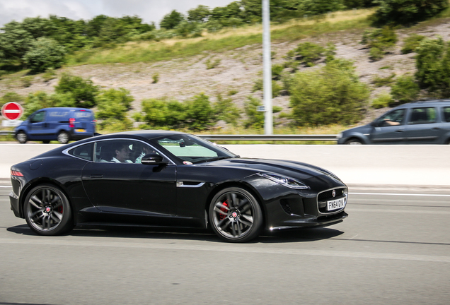 Jaguar F-TYPE R Coupé