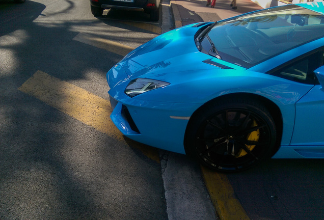 Lamborghini Aventador LP700-4