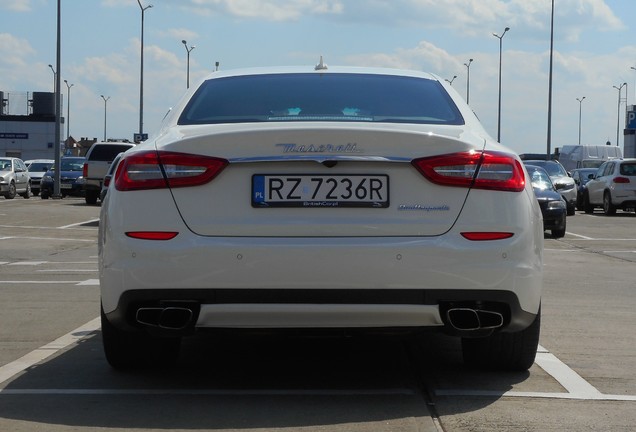 Maserati Quattroporte GTS 2013