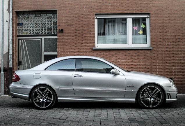 Mercedes-Benz CLK 63 AMG