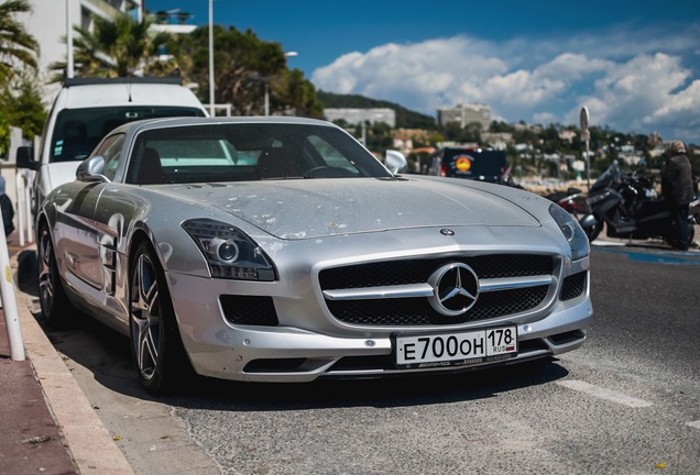 Mercedes-Benz SLS AMG