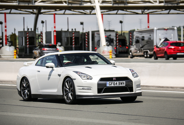 Nissan GT-R 2014