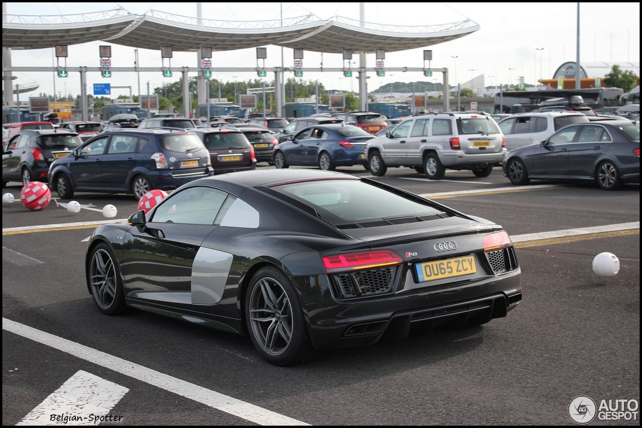 Audi R8 V10 2015