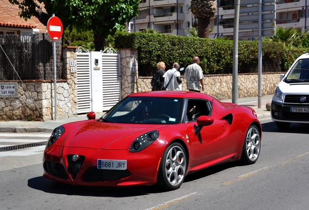 Alfa Romeo 4C Coupé