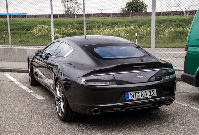 Aston Martin Rapide S