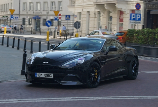 Aston Martin Vanquish 2015 Carbon Black Edition