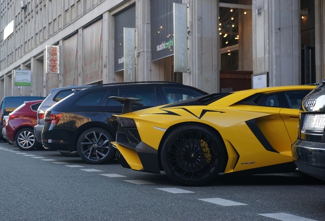 Lamborghini Aventador LP750-4 SuperVeloce