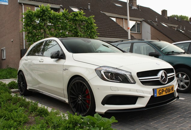 Mercedes-Benz A 45 AMG