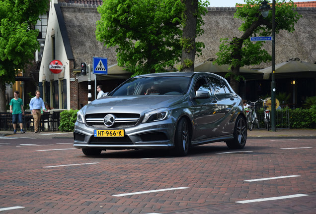 Mercedes-Benz A 45 AMG