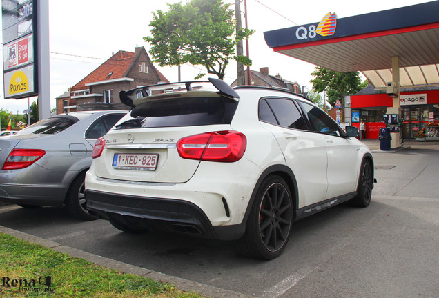 Mercedes-Benz GLA 45 AMG X156