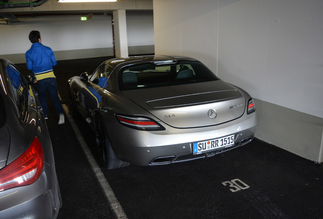 Mercedes-Benz SLS AMG GT