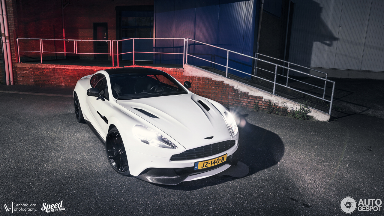 Aston Martin Vanquish 2015 Carbon White Edition