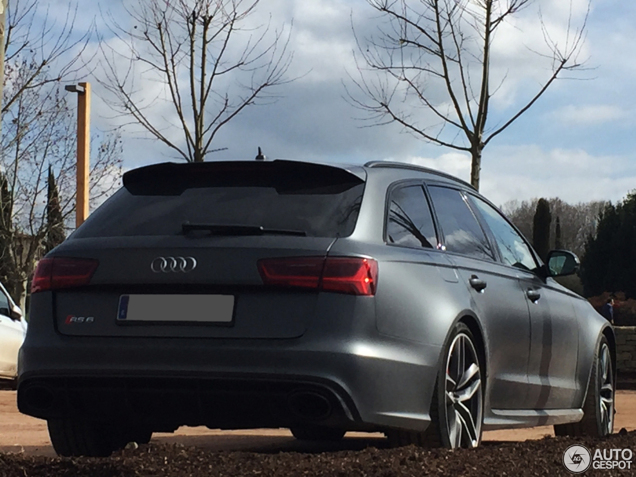 Audi RS6 Avant C7 2015