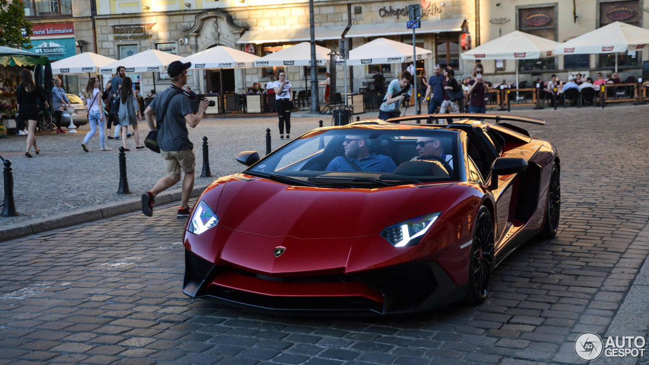 Lamborghini Aventador LP750-4 SuperVeloce Roadster