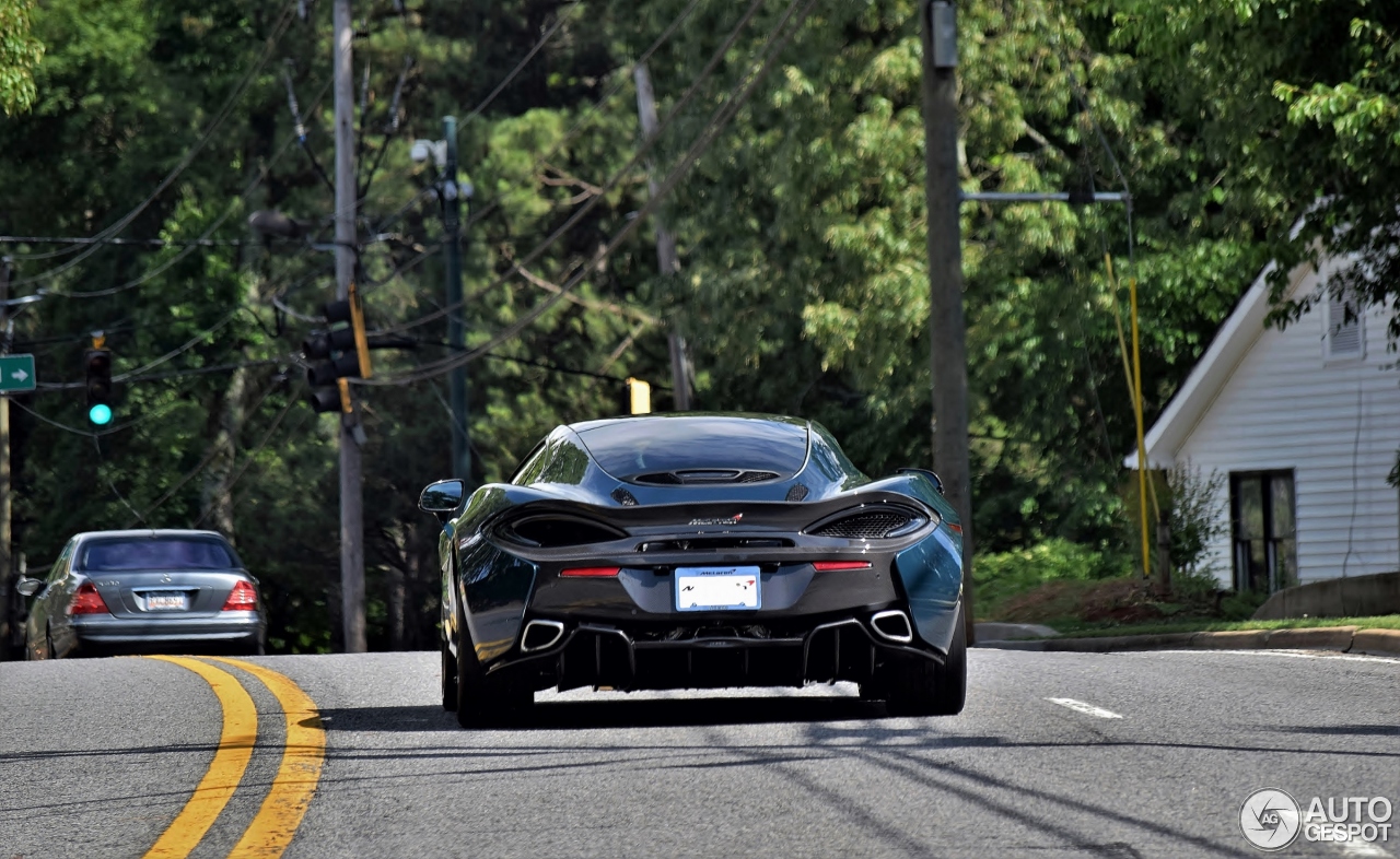 McLaren 570GT