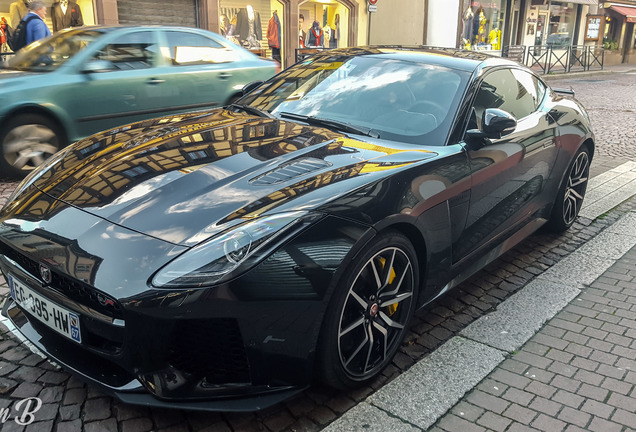 Jaguar F-TYPE SVR Coupé