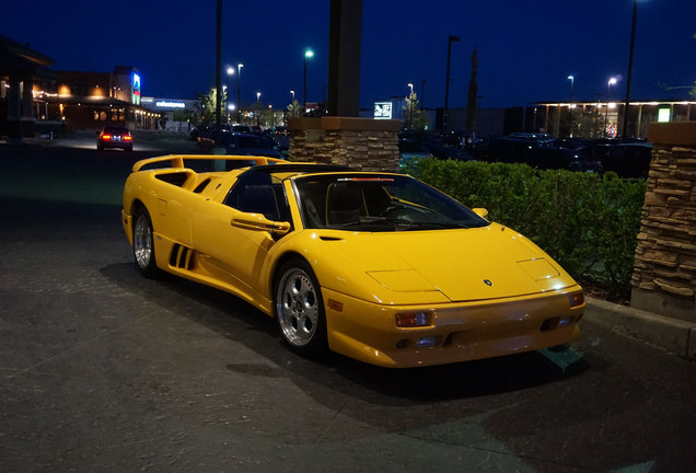 Lamborghini Diablo VT Roadster