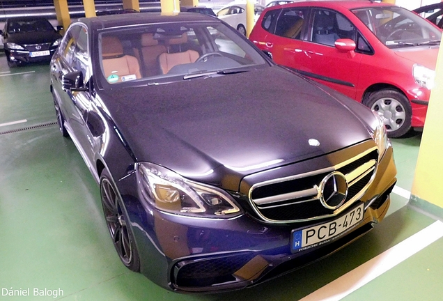 Mercedes-Benz E 63 AMG S W212