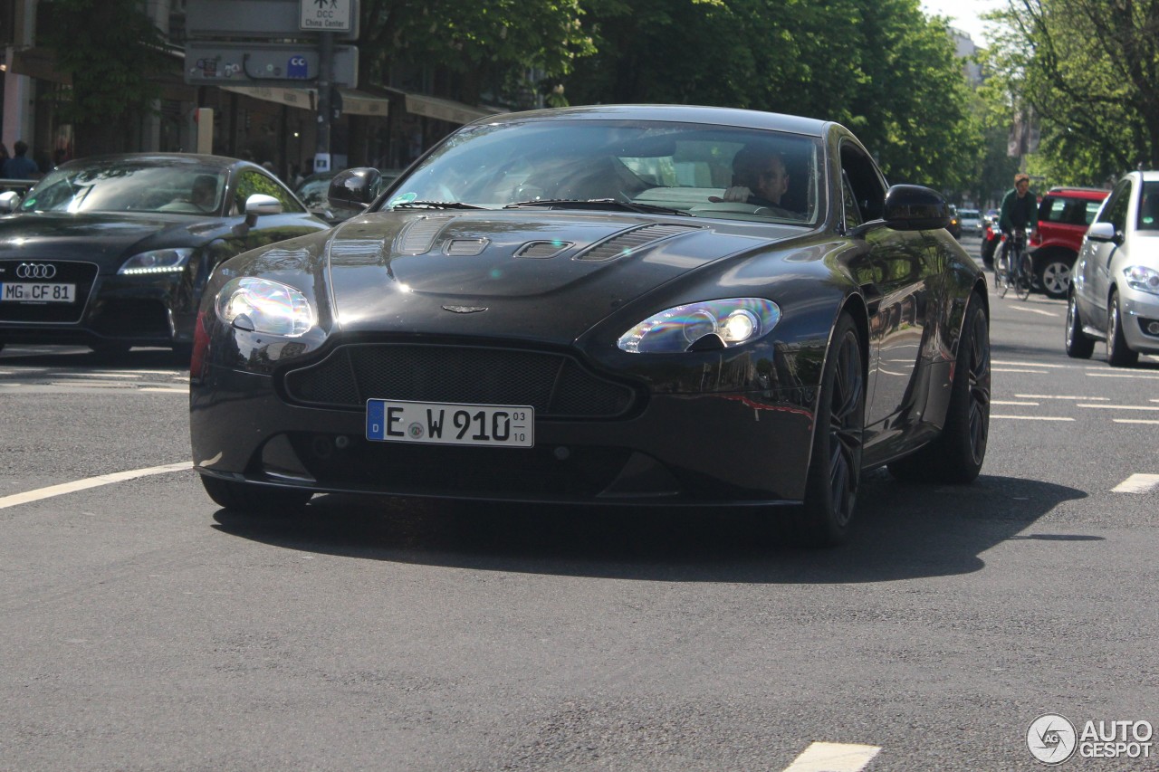 Aston Martin V12 Vantage S