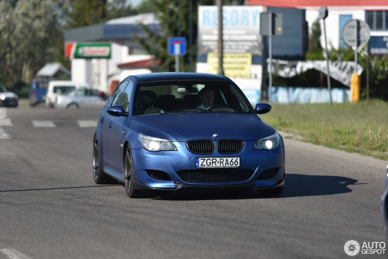 BMW M5 E60 2005