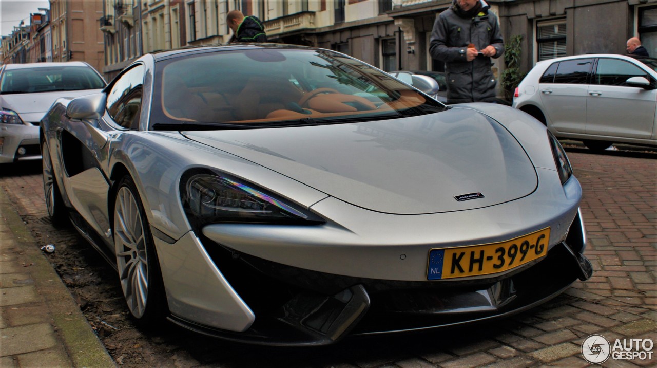 McLaren 570GT