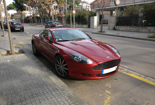 Aston Martin DB9