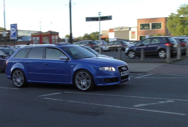 Audi RS4 Avant B7